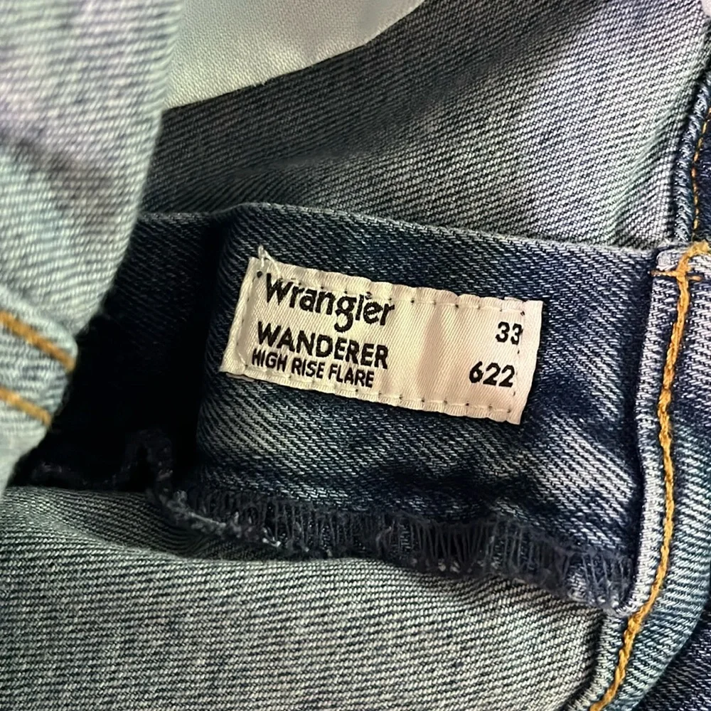 Wrangler Wanderer 622 High Rise Flare jeans size 33x30 - Picture 9 of 15